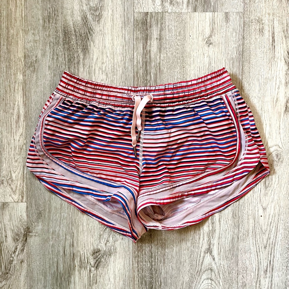 Lululemon athletic shorts, size 6 pink stripe